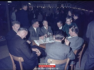 66xxxx_Bazar_4_Mannen_Tiem