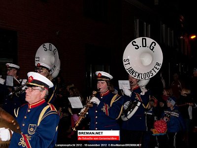 121110_Lampionoptocht (21)